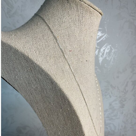 18" Silver 925 Box Chain Necklace Delicate Simple Elegant Classy - Picture 3 of 5